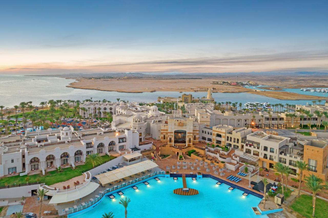 Pickalbatros Oasis Port Ghalib Hotel Exterior photo